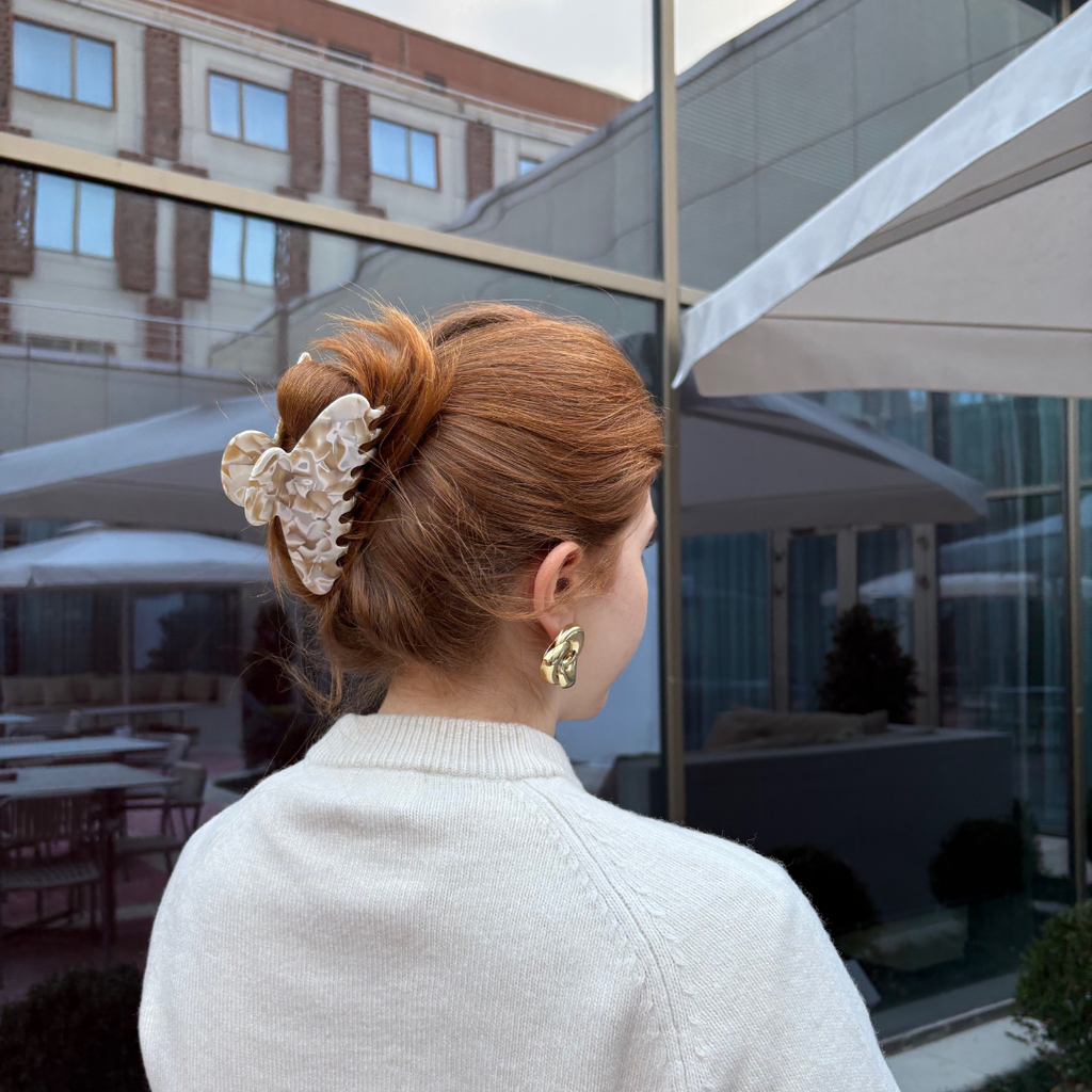 SERA HAIRCLIP IN CLOUD
